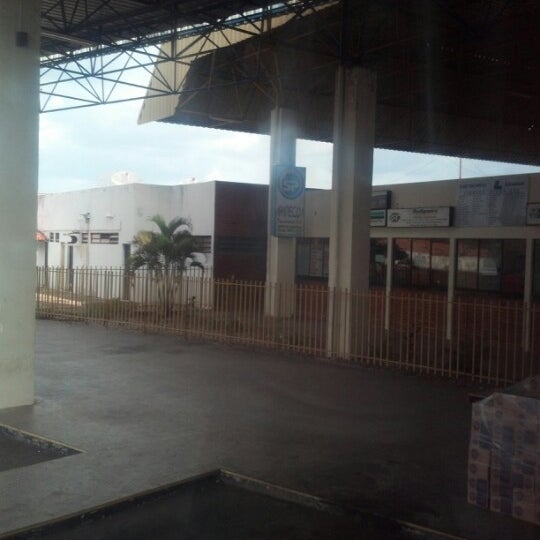 Foto tirada no(a) Terminal Rodoviário De Caxias por Fernando M. em 11/2/2012