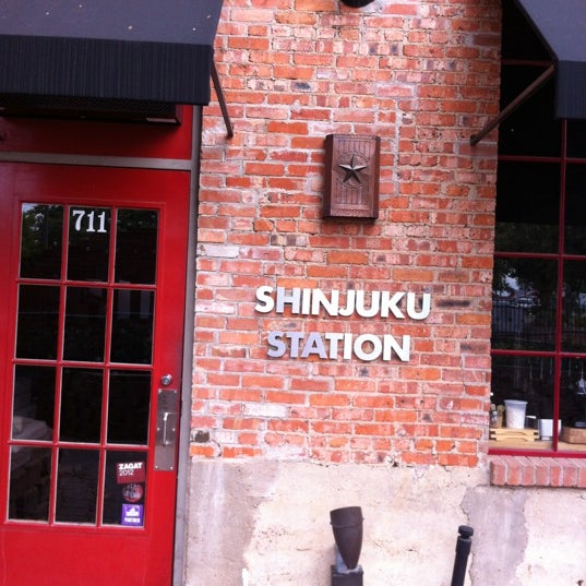 10/26/2012にJoe M.がShinjuku Stationで撮った写真