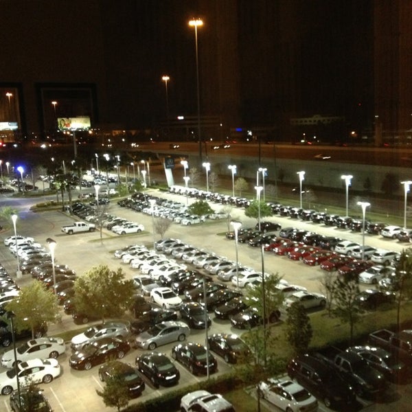 Das Foto wurde bei Houston Marriott Energy Corridor von Cindy A. am 3/26/2013 aufgenommen