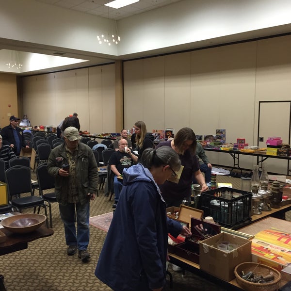 Photos At Comfort Suites Johnson Creek 1 Tip From 172 Visitors