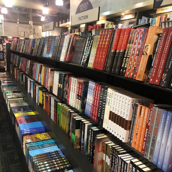 Books A Million Bookstore in Mall Del Norte