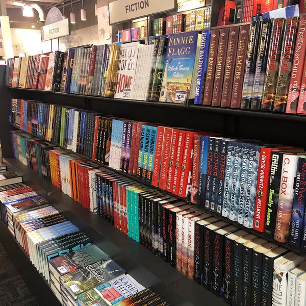 Books A Million Bookstore in Mall Del Norte