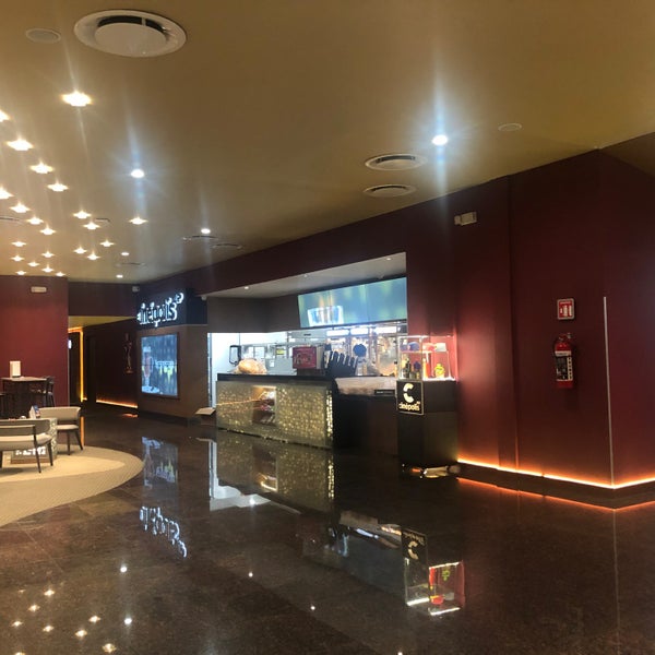 Cinépolis VIP Punto Valle - Garza García, Nuevo León