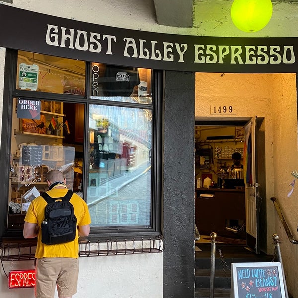 Снимок сделан в Ghost Alley Espresso пользователем Abdullah K 6/22/2021