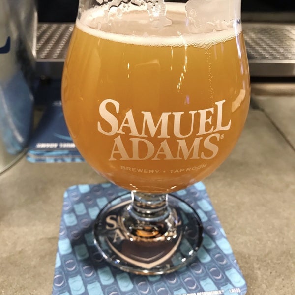 รูปภาพถ่ายที่ Samuel Adams Brewery โดย Kevin S. เมื่อ 3/5/2020