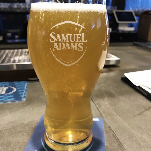 3/5/2020 tarihinde Kevin S.ziyaretçi tarafından Samuel Adams Brewery'de çekilen fotoğraf