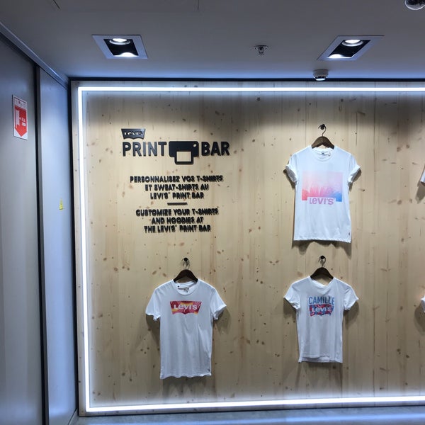 Print on sale bar levis