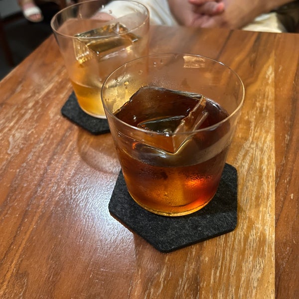 Bar Leather Apron Cocktail Bar in Honolulu