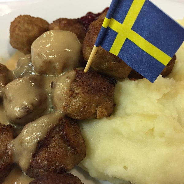 Photo prise au Restaurantul IKEA par Adrian d. le9/22/2015