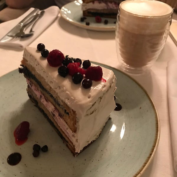 Yummy 😋 Still same tasty desserts, love it!