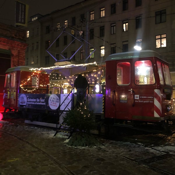 Das Foto wurde bei Remise – Verkehrsmuseum der Wiener Linien von Alina N. am 12/2/2018 aufgenommen