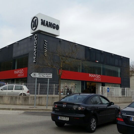 Mango Outlet 14 tips from 378 visitors