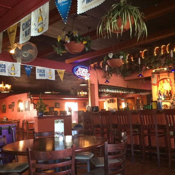 Foto diambil di Casa Rico Tacos &amp; Tequila oleh James C. pada 4/24/2014