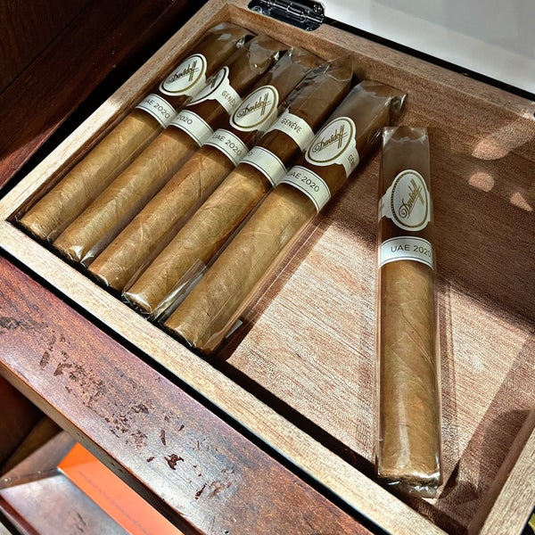 The Smoker's Centre 3 tips from 76 visitors