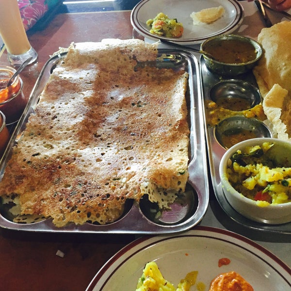 Photo taken at Mayuri India Restaurant by Sanjeya N. on 4/7/2015