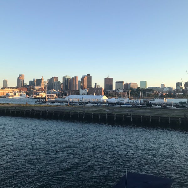 7/7/2018 tarihinde Arthur S.ziyaretçi tarafından Pier6 Boston'de çekilen fotoğraf