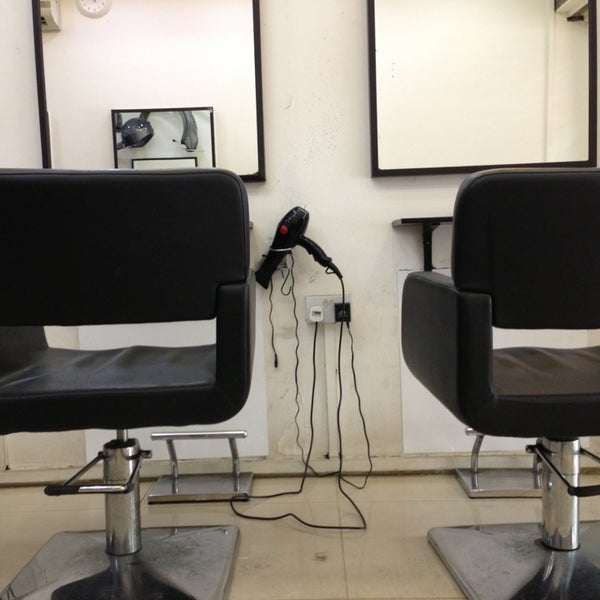 Twin Elite Unisex Hairdressing Salon (Now Closed) Yishun 3 tips