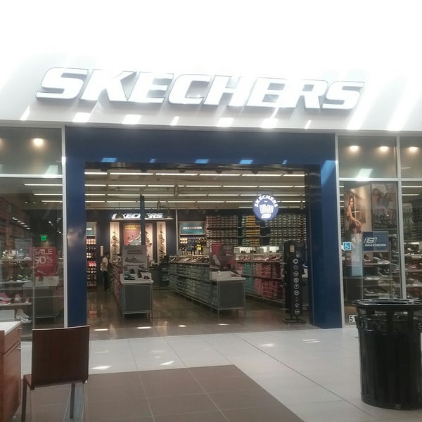 SKECHERS Factory Outlet - West Valley 