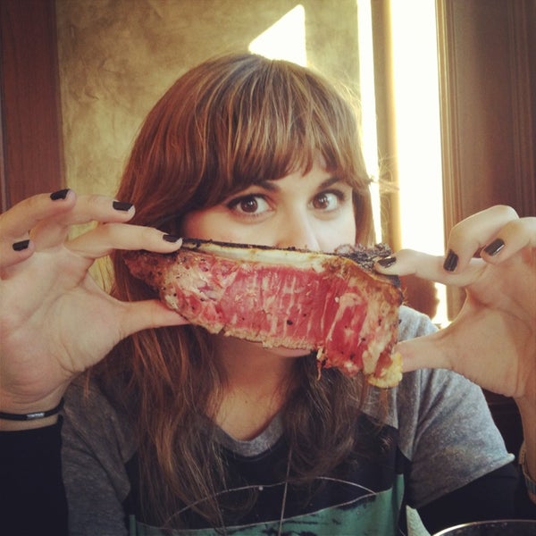 รูปภาพถ่ายที่ Amber Steakhouse โดย Edu D. เมื่อ 1/20/2013