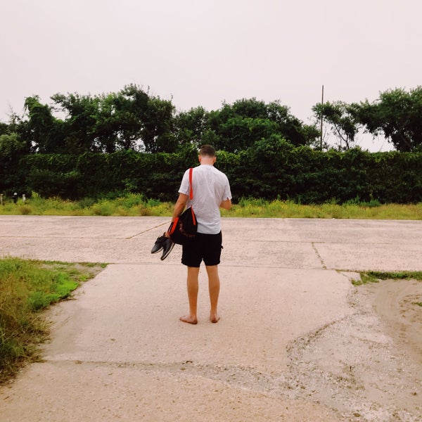 Photo taken at Fort Tilden National Park by 冰冰 on 8/19/2019