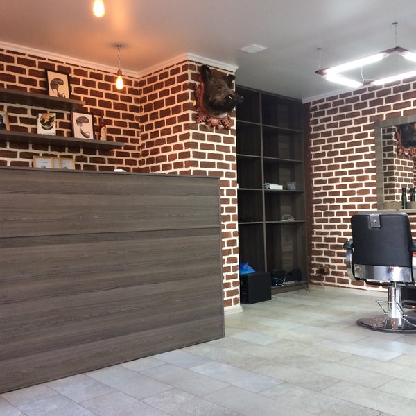 древние кабаны. барбершоп кабан старый оскол. кабан старый оскол. пожилой кабан. кабан старый оскол.