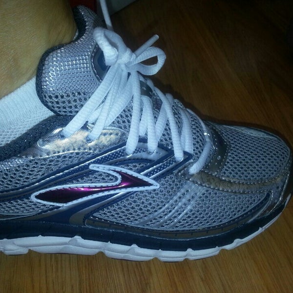 Photos at The Sports Medicine Store/Metro Walk And Run 1 tip from 71