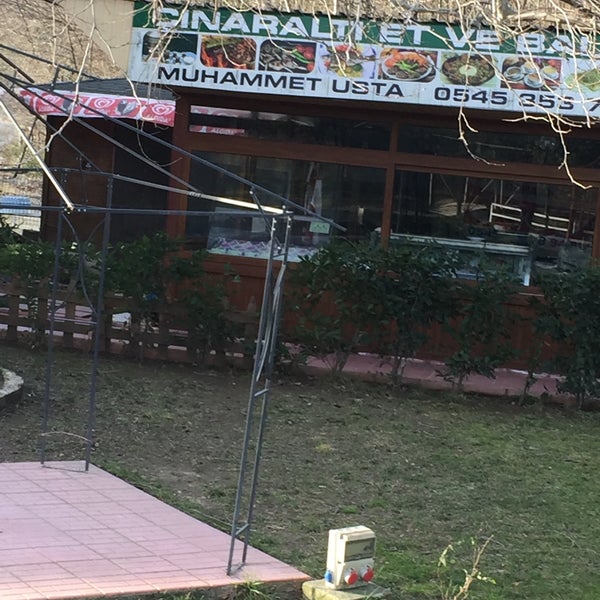Foto scattata a Kumköy Çınaraltı Et ve Balık Tesisleri da 💯Semih💯 il 1/11/2019