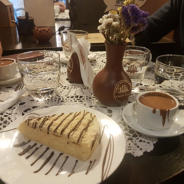 Foto scattata a Львівська майстерня шоколаду / Lviv Handmade Chocolate da Anna K. il 1/4/2020