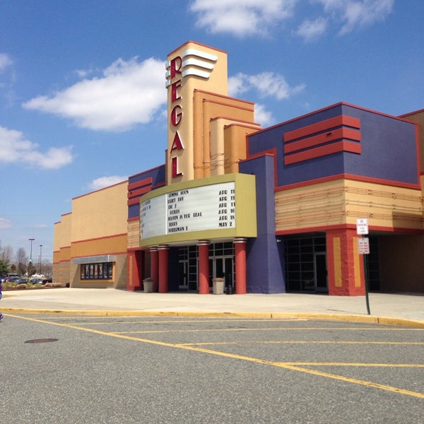 Photos at Regal Cumberland Mall Movie Theater
