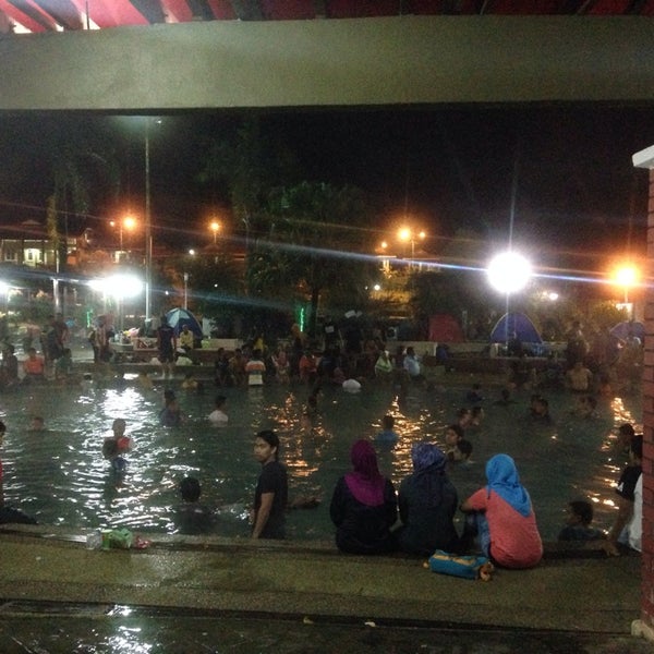 Foto Di Kolam Air Panas Ulu Legong Kedah Baling Kedah