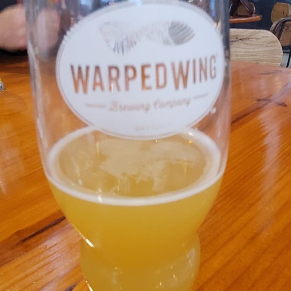 Foto diambil di Warped Wing Brewing Co. oleh Seth G. pada 8/7/2021