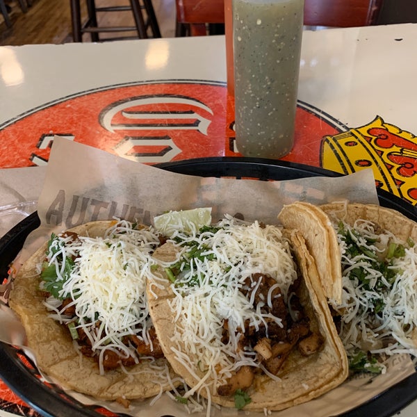 Photo taken at Flaco&#39;s Tacos by Nik G. on 8/8/2019