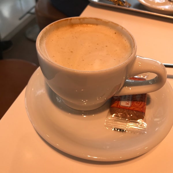 Hugo boss cheap cafe