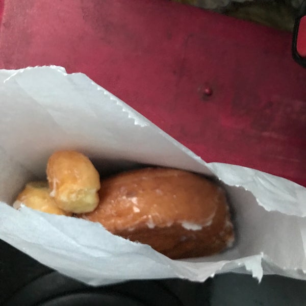 Happy Bagels Donuts 9926 Lakewood Blvd