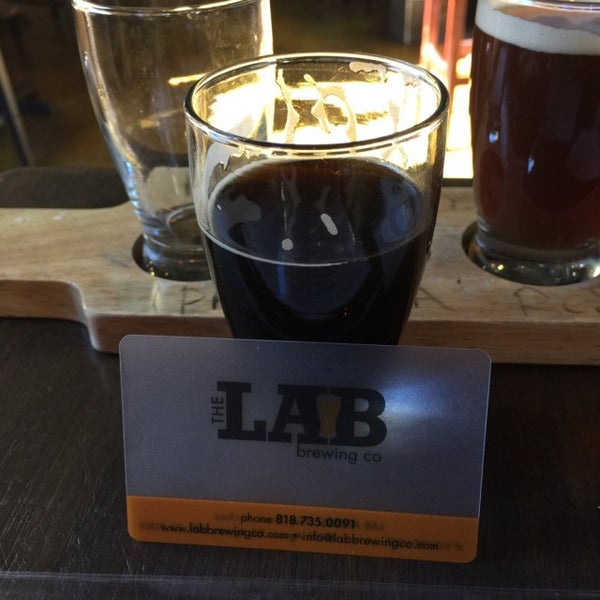 10/24/2014에 C M.님이 The Lab Brewing Co.에서 찍은 사진