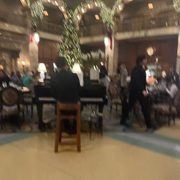 Photo taken at The Brown Palace Hotel and Spa by Griff on 11/27/2023