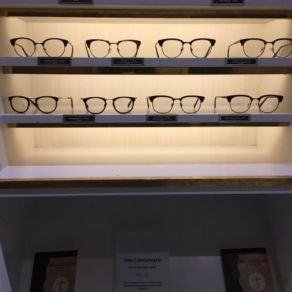 Photo prise au Warby Parker par Griff le1/11/2018