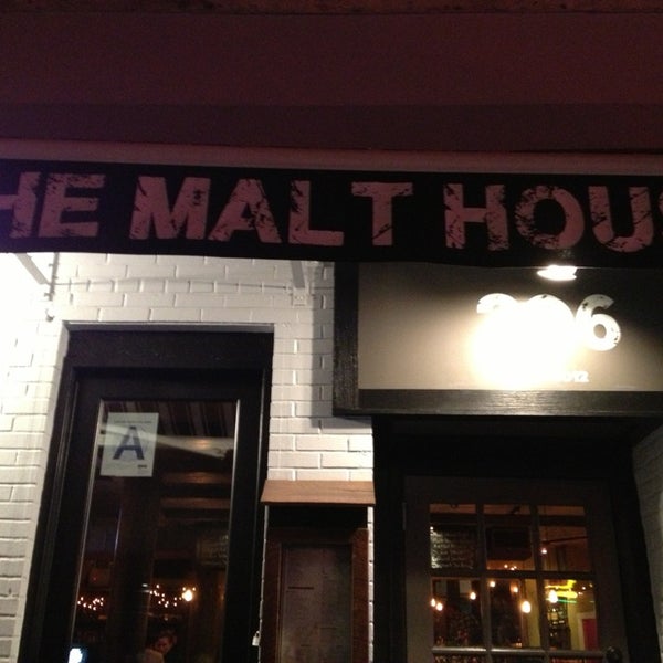 Photos at The Malt House (Now Closed) - Greenwich Village - 206 Thompson St