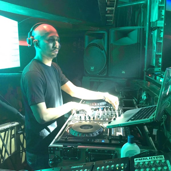 8/4/2016 tarihinde DJ KIMURAcei C.ziyaretçi tarafından Guilly&#39;s Night Club'de çekilen fotoğraf