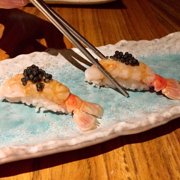 Foto tirada no(a) Nozomi Sushi Bar por Juan Francisco O. em 7/27/2019