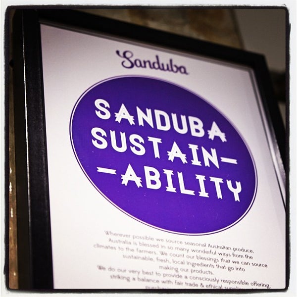 รูปภาพถ่ายที่ Sanduba โดย Sanduba เมื่อ 6/11/2013