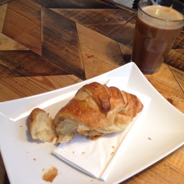 Coffes and croissants are the best