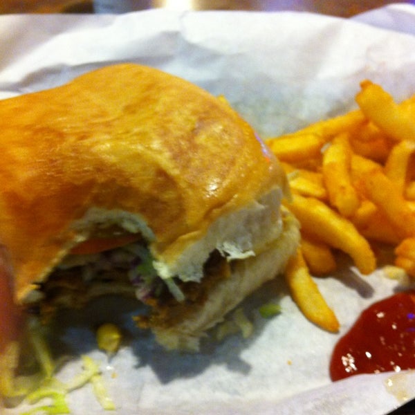 Photo taken at Moonie&#39;s Burger House - Anderson Mill by Seth G. on 2/20/2013