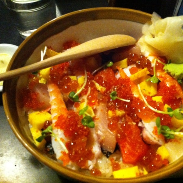 6/13/2013에 Melodie F.님이 Sea Monstr Sushi에서 찍은 사진