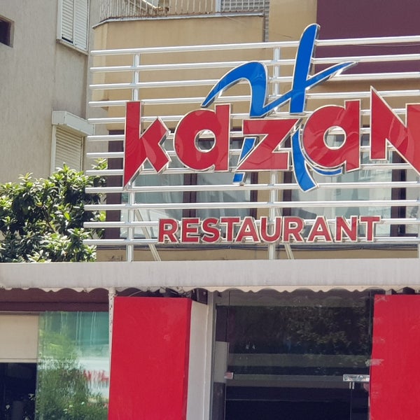 Das Foto wurde bei Kazan Restaurant Konyaaltı von Hasan Y. am 8/7/2018 aufgenommen