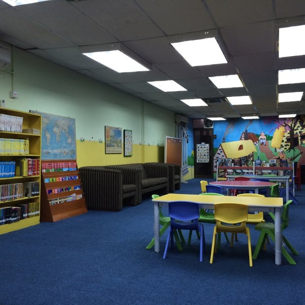 Детский клуб в библиотеке