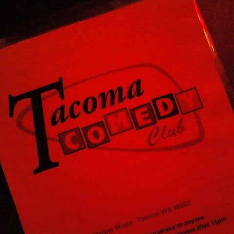 Foto tomada en Tacoma Comedy Club  por Joshua K. el 12/29/2012