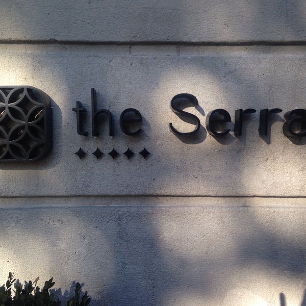 11/18/2015にCarlos J.がThe Serras Hotelで撮った写真