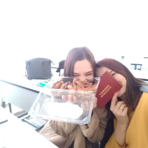 Цифровая школа медиапарк волин. Сотрудники югстройинвест ростов на дону. Ринх факультет журналистики и лингвистики ростов-на-дону. Журналистика вузы. Конкурс юных журналистов.