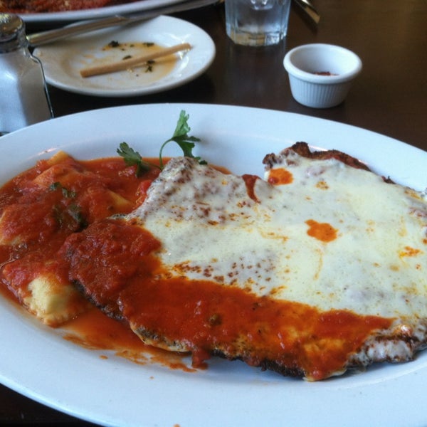 Papa Razzi (Now Closed) - Pizza Place